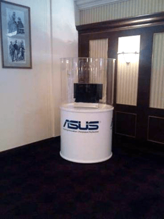 Asus NX90 sous cloche