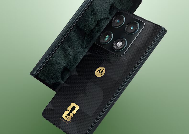 Fifa Razr Fold Fusion