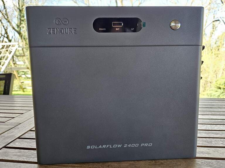 Zendure SolarFlow 2400 Pro